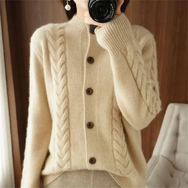 Ceylan Women's Cardigan Cable Knit Collared - Image 7